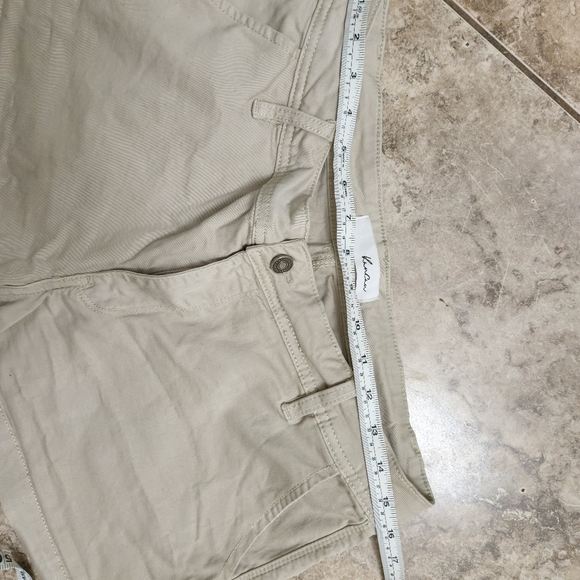KanCan Khaki shorts - Picture 5 of 6